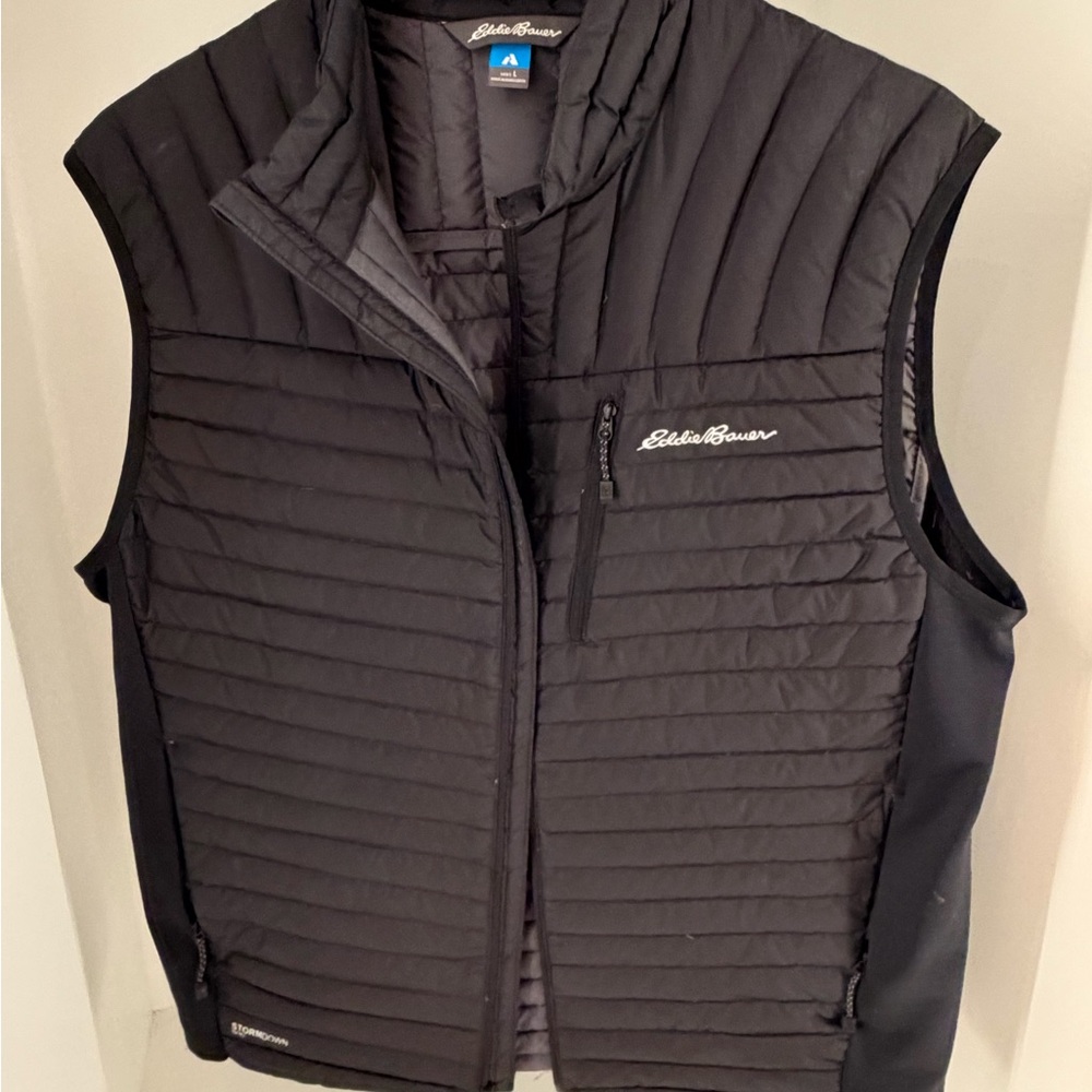 Eddie Bauer Men's Black Quilted Packable Vest Men’s Large